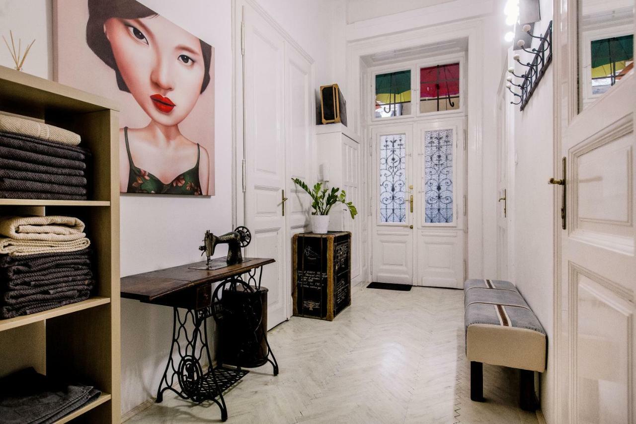 Kz5 Apartment In Kazinczy Street Budapest Exteriör bild