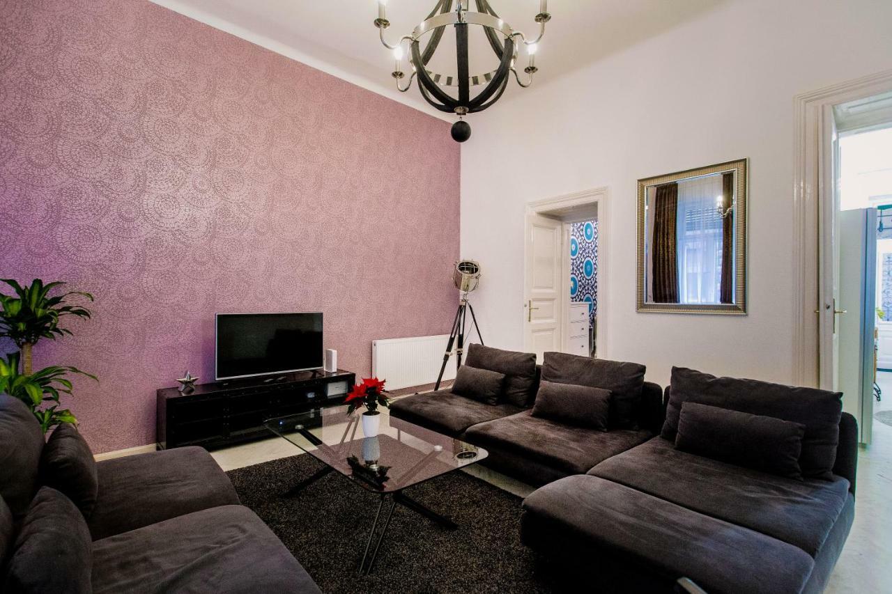 Kz5 Apartment In Kazinczy Street Budapest Exteriör bild